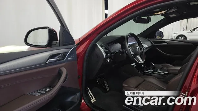 BMW X4 2020 thumb 10