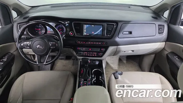 Kia Carnival 2019 thumb 7