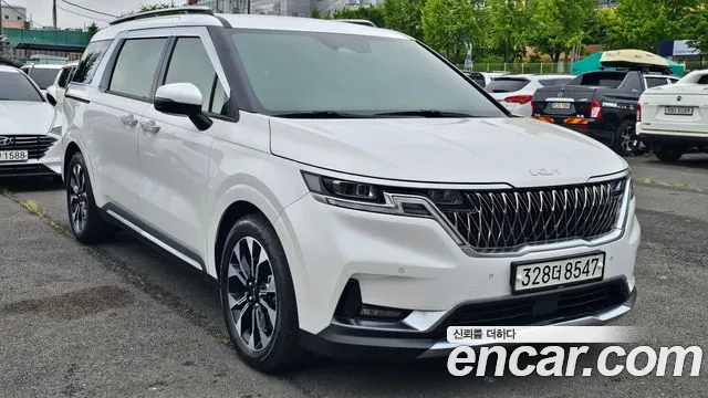 Kia Carnival 2021 thumb 2