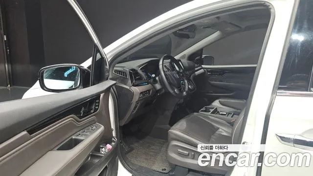 Honda Odyssey 2023 thumb 10