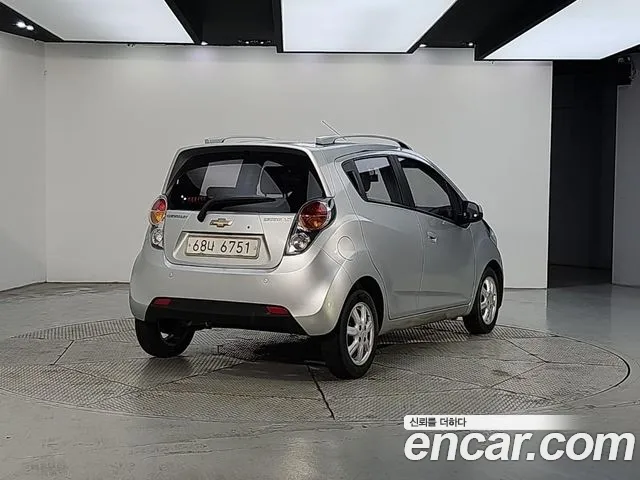 ChevroletGMDaewoo Spark 2011 thumb 4