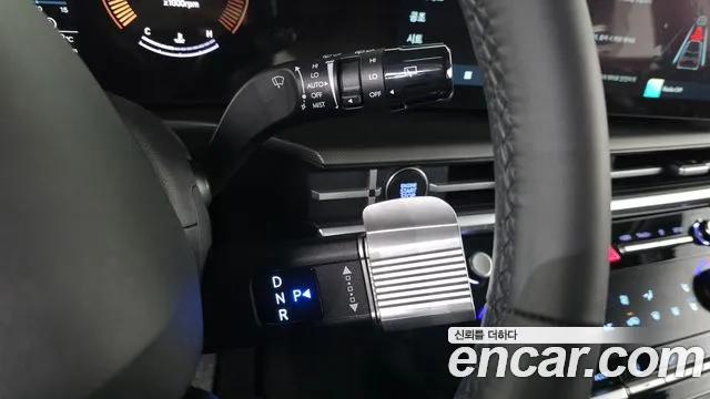 Hyundai Santa Fe 2025 thumb 9