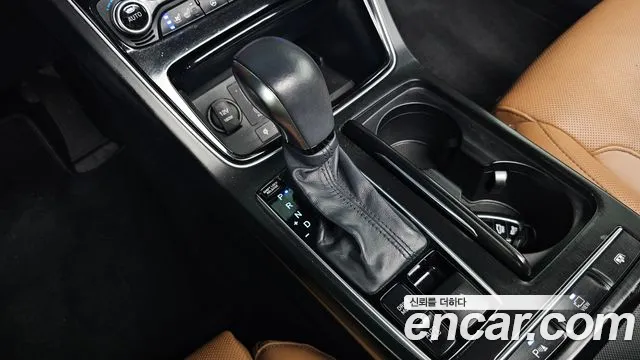 Hyundai Grandeur 2018 thumb 8