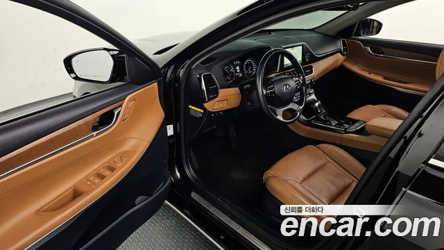 Hyundai Grandeur 2018 thumb 9