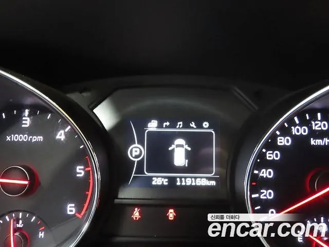 Kia Carnival 2018 thumb 8