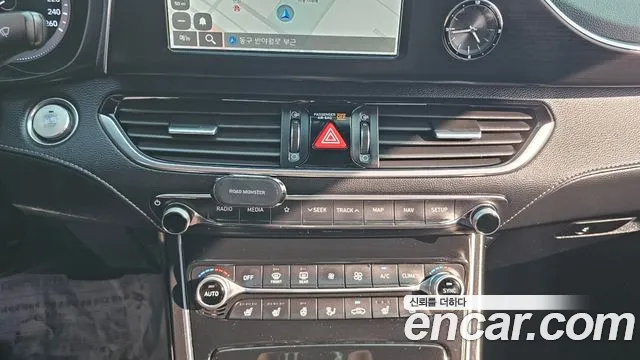 Hyundai Grandeur 2018 thumb 9
