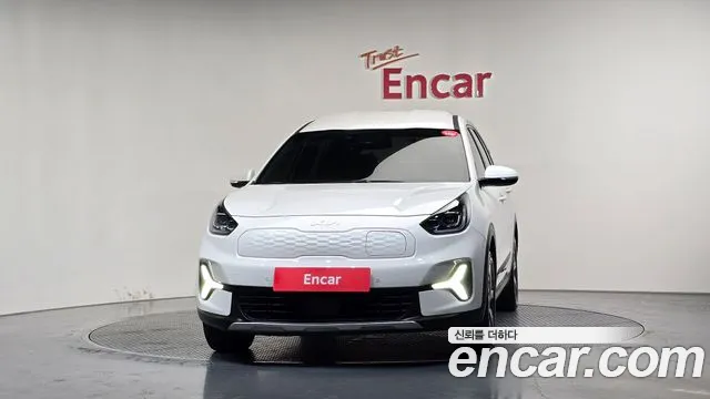 Kia Niro 2022 thumb 3