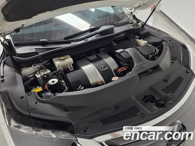 Lexus RX 2019 thumb 9