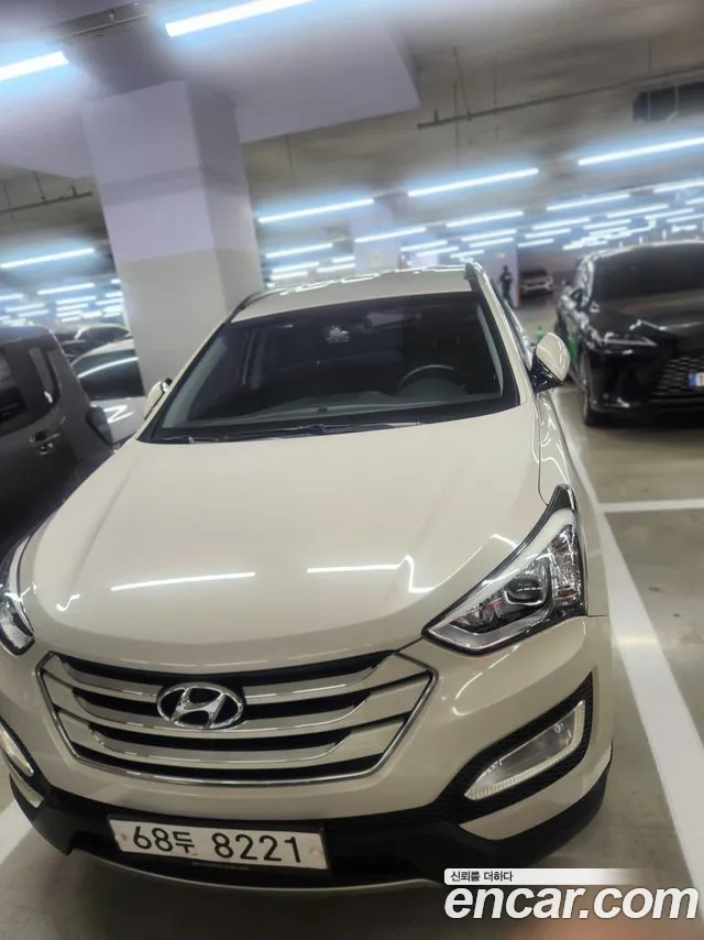 Hyundai Santa Fe 2014 thumb 3