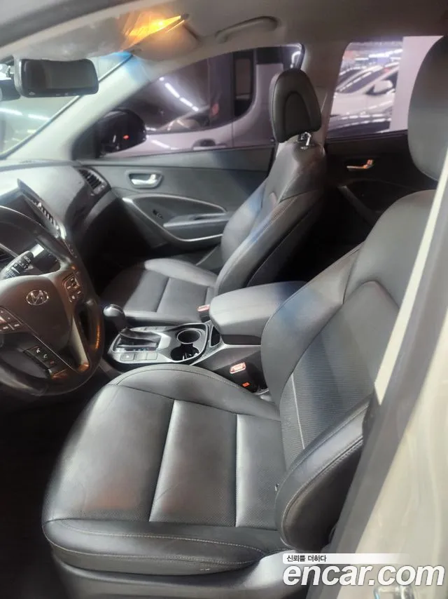 Hyundai Santa Fe 2014 thumb 7