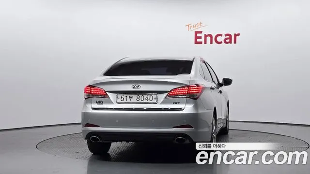 Hyundai i40 2013 thumb 3