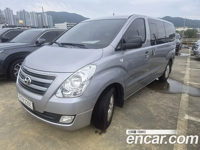 Hyundai Starex 2016 thumb 11