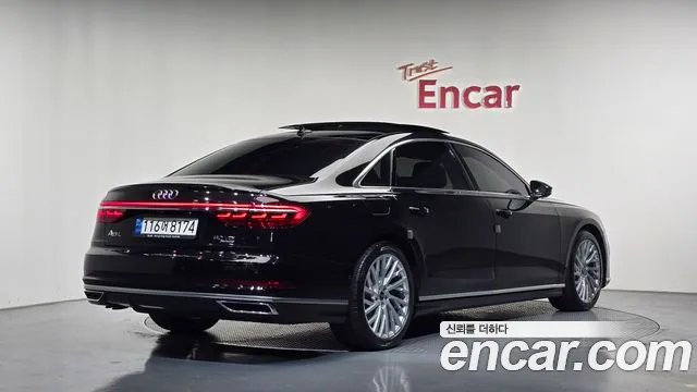 Audi A8 2021 thumb 2
