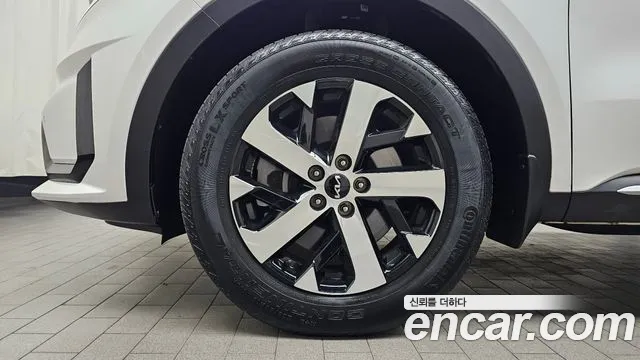 Kia Sorento 2023 thumb 4