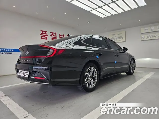 Hyundai Sonata 2022 thumb 2