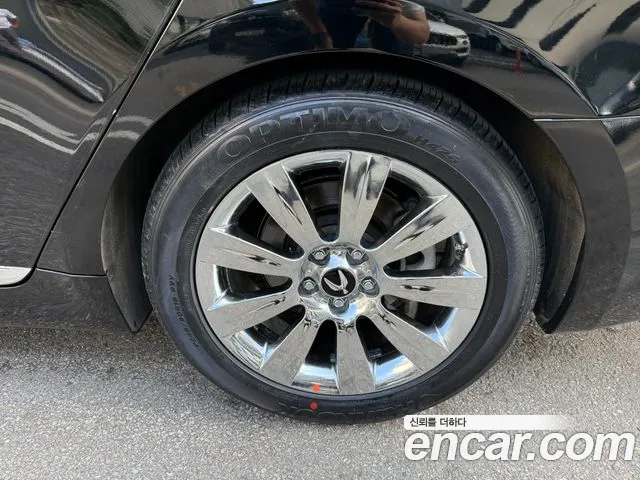 Hyundai Equus 2012 thumb 5