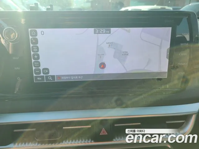 Kia K5 2021 thumb 10