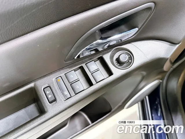 ChevroletGMDaewoo Cruze 2016 thumb 8