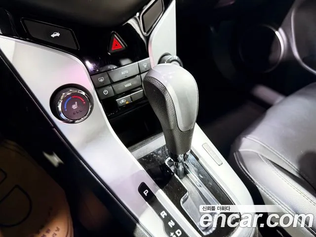 ChevroletGMDaewoo Cruze 2016 thumb 10