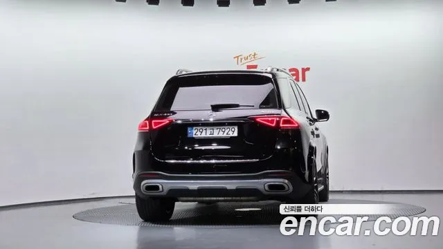 Mercedes-Benz GLE 2023 thumb 4