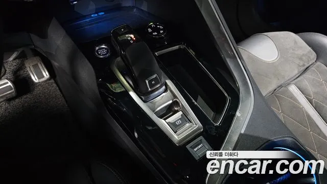 Peugeot 3008 2019 thumb 9