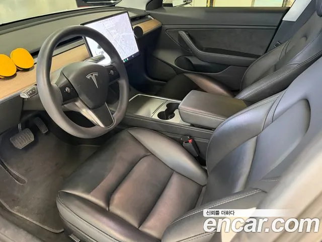 Tesla Model 3 2021 thumb 7