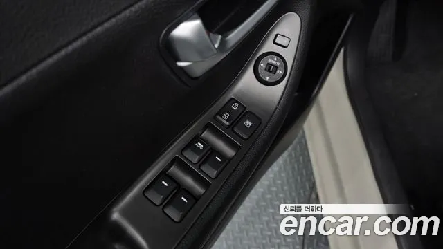 Kia Morning 2014 thumb 12
