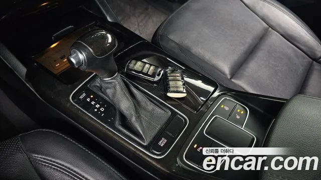 Kia K7 2013 thumb 9