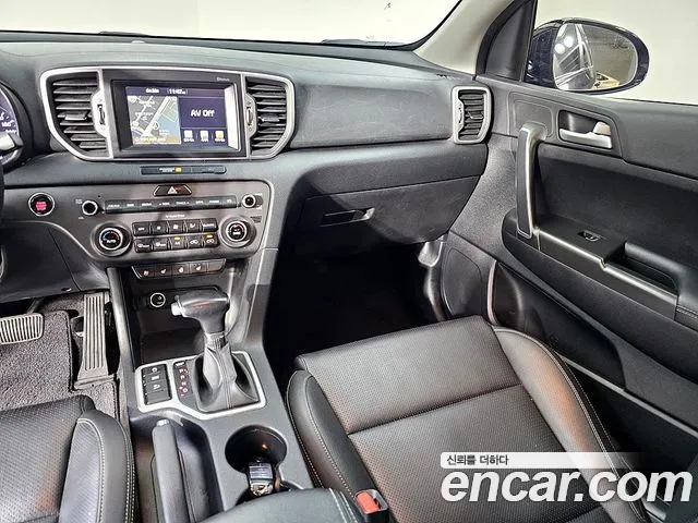 Kia Sportage 2016 thumb 9