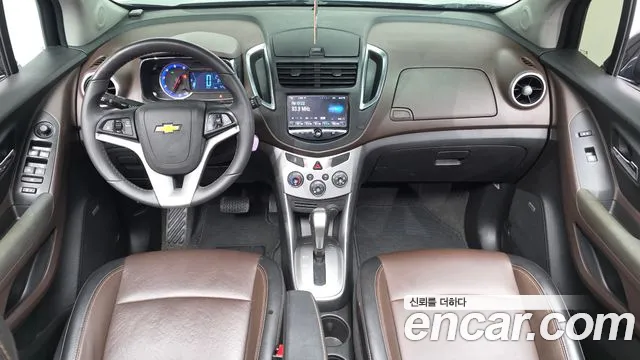 ChevroletGMDaewoo Tracker 2015 thumb 6
