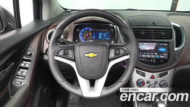 ChevroletGMDaewoo Tracker 2015 thumb 12
