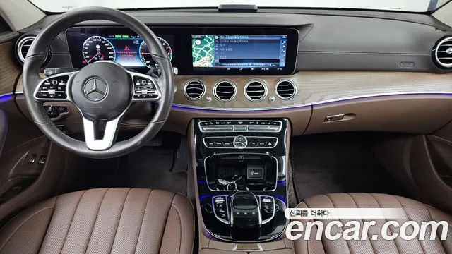 Mercedes-Benz E-Класс 2019 thumb 7