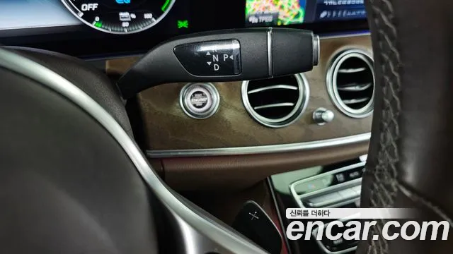 Mercedes-Benz E-Класс 2019 thumb 9