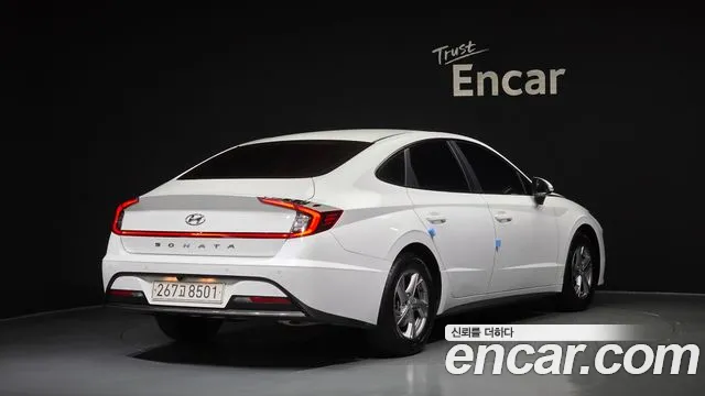 Hyundai Sonata 2022 thumb 2