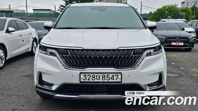 Kia Carnival 2021 thumb 3