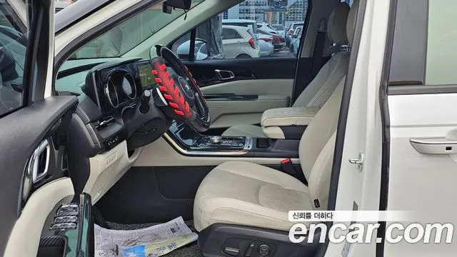 Kia Carnival 2021 thumb 8