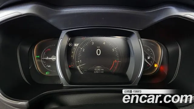 Renault-KoreaSamsung Koleos 2022 thumb 8