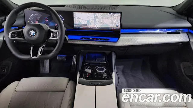 BMW 5-Series 2025 thumb 7