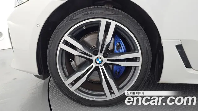 BMW Gran Turismo 2023 thumb 5