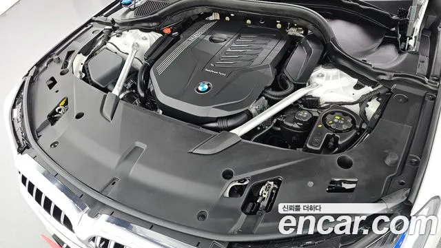 BMW Gran Turismo 2023 thumb 6