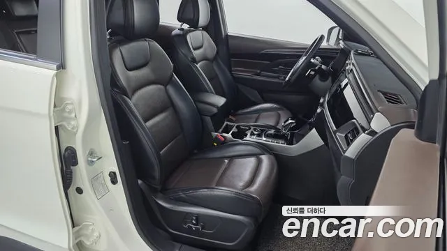 KG_Mobility_Ssangyong KORANDO 2019 thumb 11