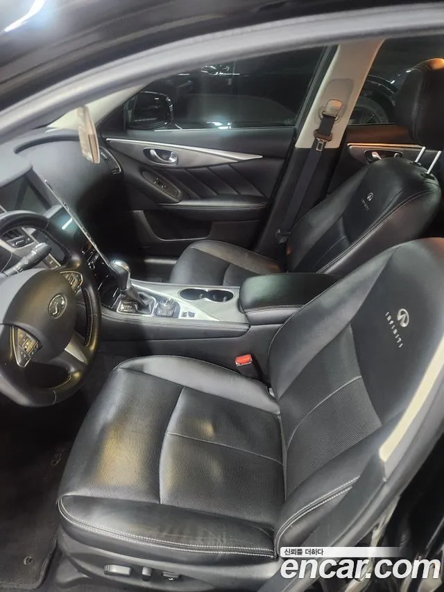 Infiniti Q50 2015 thumb 10