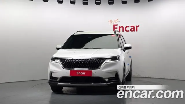 Kia Carnival 2022 thumb 3