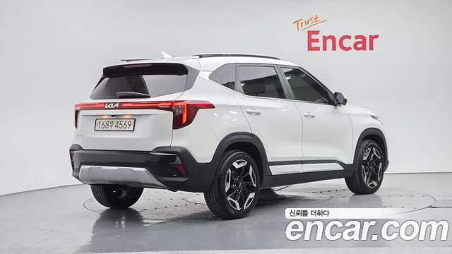 Kia Seltos 2025 thumb 2