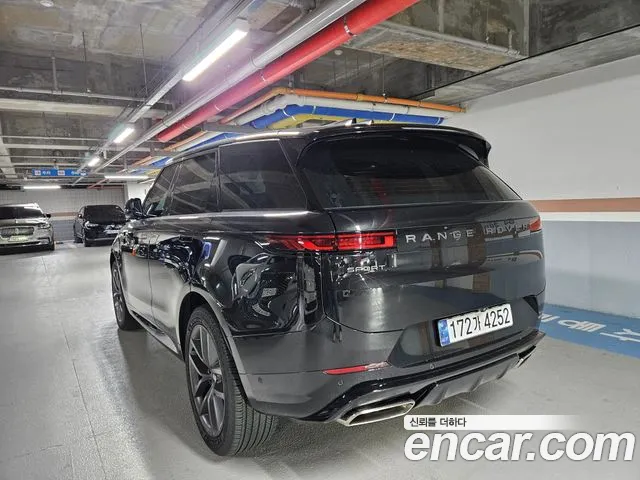 Land Rover Range Rover Sport 2024 thumb 4