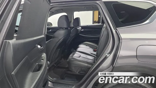 Hyundai Santa Fe 2022 thumb 11
