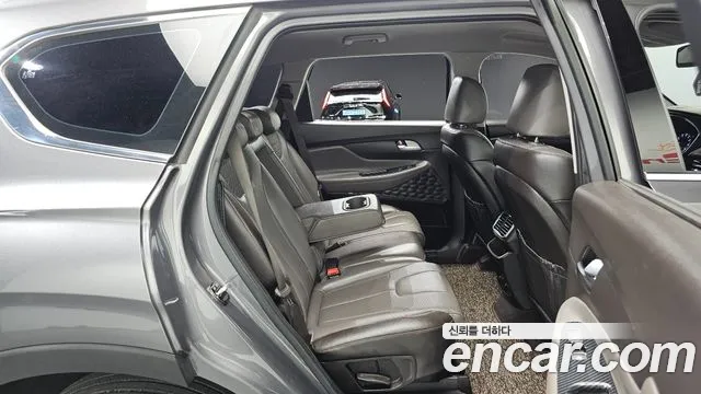 Hyundai Santa Fe 2020 thumb 11
