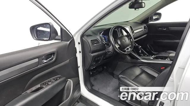 Renault-KoreaSamsung Koleos 2018 thumb 10
