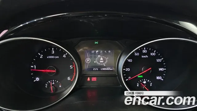 Kia Carnival 2014 thumb 8