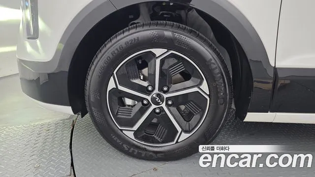Kia Niro 2026 thumb 5